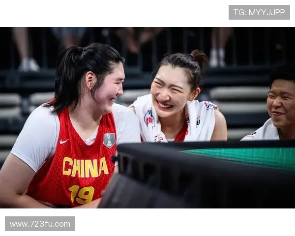 冉珂嘉24+6带领中国U19女篮狂胜新西兰50分无张子宇依旧强势取胜 冉珂嘉24+6带领中国U19女篮狂胜新西兰50分无张子宇依旧强势取胜