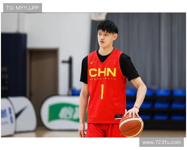 曾凡博已到中国男篮报到 但因治疗将暂时离队赴德国 曾凡博已到中国男篮报到 但因治疗将暂时离队赴德国